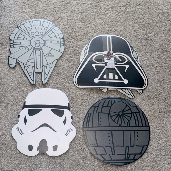 ☄️🪐Star Wars Placemat Set🪐☄️ - Picture 1 of 6